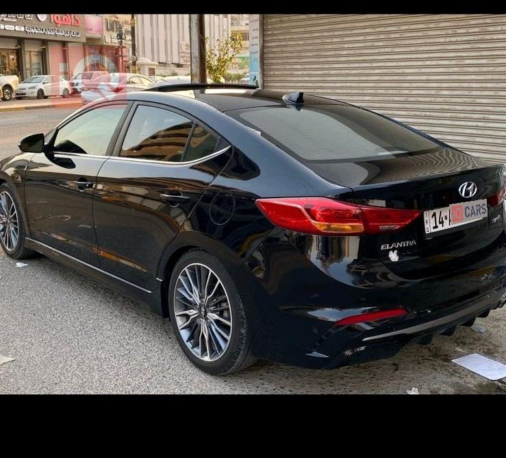 هیوندای ئەلەنترا